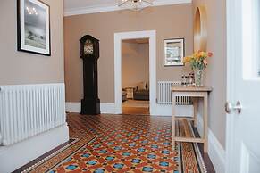 Eastfield Lodge
