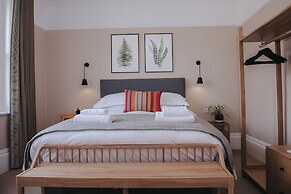 Eastfield Lodge