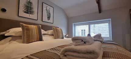 Eastfield Lodge