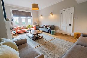 Eastfield Lodge