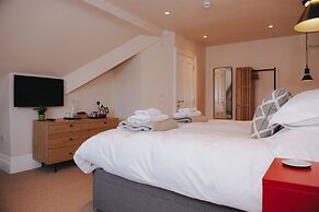 Eastfield Lodge