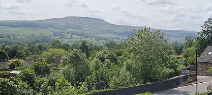 Eastfield Lodge