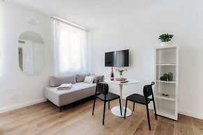 Casa Batèl Suites & Apartments