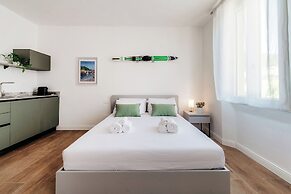 Casa Batèl Suites & Apartments