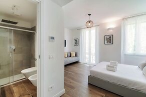 Casa Batèl Suites & Apartments