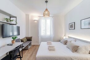 Casa Batèl Suites & Apartments