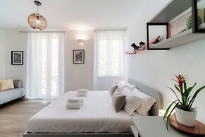 Casa Batèl Suites & Apartments