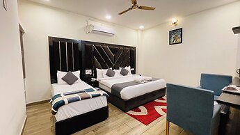 Vantara Premium- Hotel Shreya Galaxy