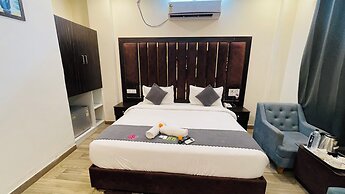 Vantara Premium- Hotel Shreya Galaxy