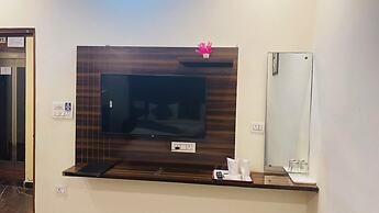 Vantara Premium- Hotel Shreya Galaxy