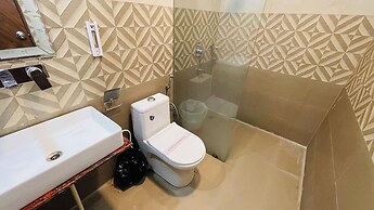 Vantara Premium- Hotel Shreya Galaxy