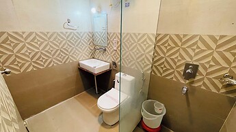 Vantara Premium- Hotel Shreya Galaxy