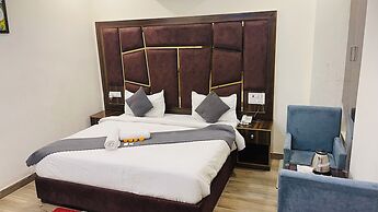 Vantara Premium- Hotel Shreya Galaxy