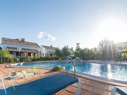 Outdoor Ibipozo Retreat With Pool