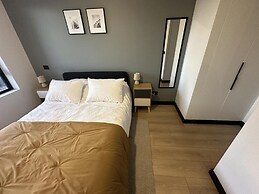 Oceana Suites San Eugenio