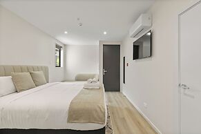Brookside Motel