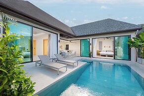 Villa Plunge Modern with Private Pool