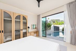 Villa Plunge Modern with Private Pool
