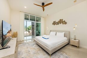 Villa Aura 3BR Private Pool Near Naiharn