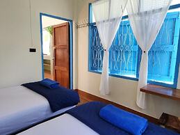 Baan Hinlad Home and Hostel