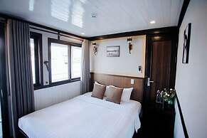 Vietsails cruises
