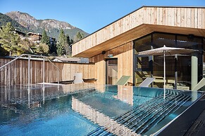 Lärchenlodge SkySpa und Rooftop Pool
