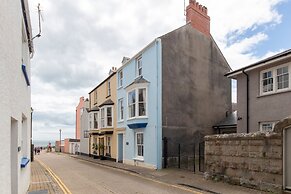 Lan Y Mor - Close to Town and Beach