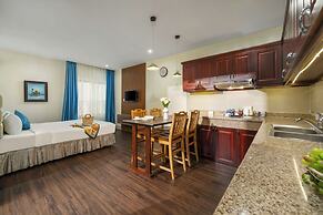 Sea Front Apartment & Spa Da Nang