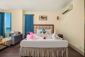 Sea Front Apartment & Spa Da Nang