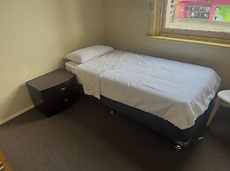 Ararat Hotel
