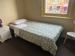 Ararat Hotel
