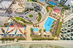 Farhad Azizi Residences - Al Jaddaf