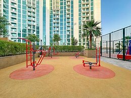 Farhad Azizi Residences - Al Jaddaf