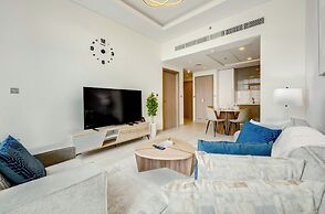 Farhad Azizi Residences - Al Jaddaf