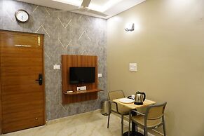 Stazy Suites - Kammanhalli