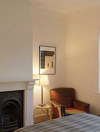 Beautiful 3 Bedroom Home in Bristol