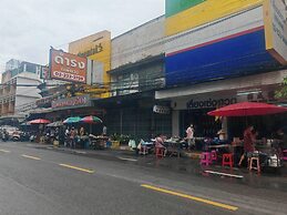 57 Hidden House BKK Chinatown