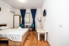 Stefan Building Mamaia Nord