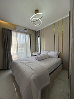 Arrayyan Executive Village Complex Batu