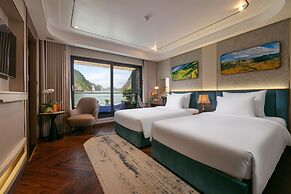 Calista Luxury Cruise