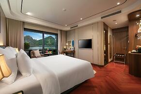 Calista Luxury Cruise
