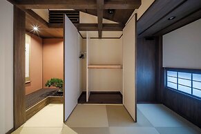 Asatoyuu Machiya House