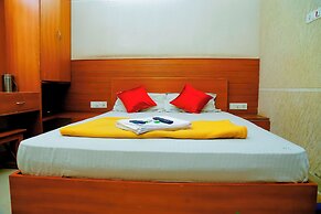 Hotel Breezeland - Erode Railway Station