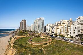 Netanya Beach & Pool Stay by Sea N' Rent