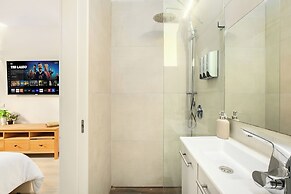 Netanya Beach & Pool Stay by Sea N' Rent