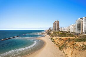 Netanya Beach & Pool Stay by Sea N' Rent