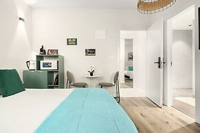 Netanya Beach & Pool Stay by Sea N' Rent