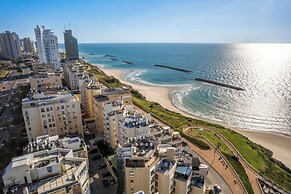 Netanya Beach & Pool Stay by Sea N' Rent