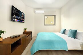 Netanya Beach & Pool Stay by Sea N' Rent