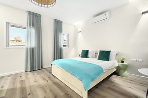 Netanya Beach & Pool Stay by Sea N' Rent